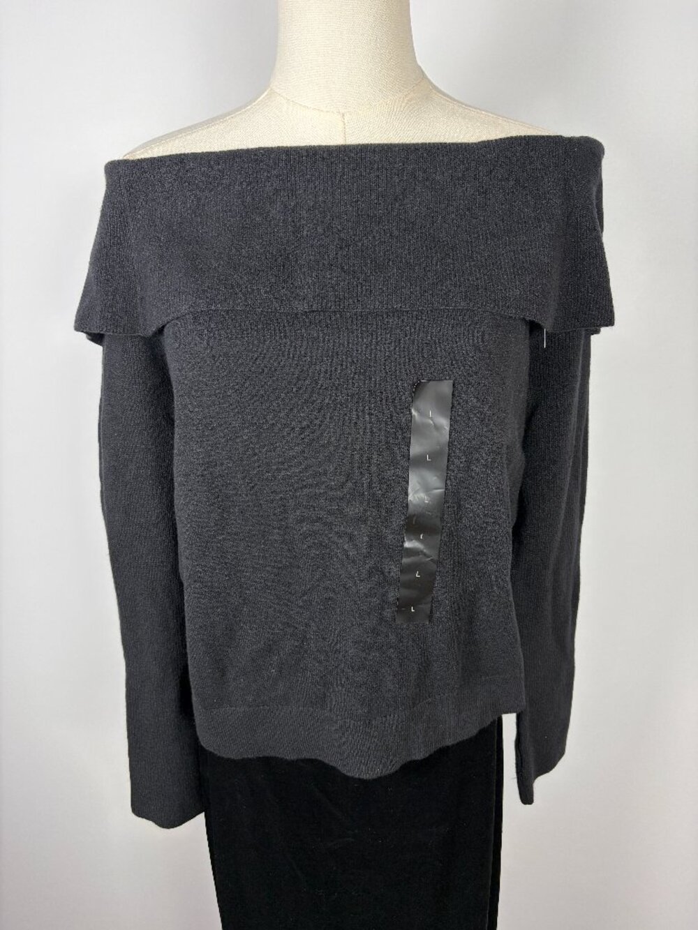 Banana Republic Women's L Black Off Shoulder Foldover Knit Sweater Long Sleeve